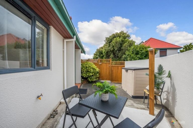 Photo of property in 26 Mcbain Grove, Avalon, Lower Hutt, 5011