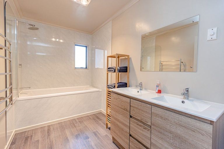 Photo of property in 3 Surrey Road, Springvale, Whanganui, 4501