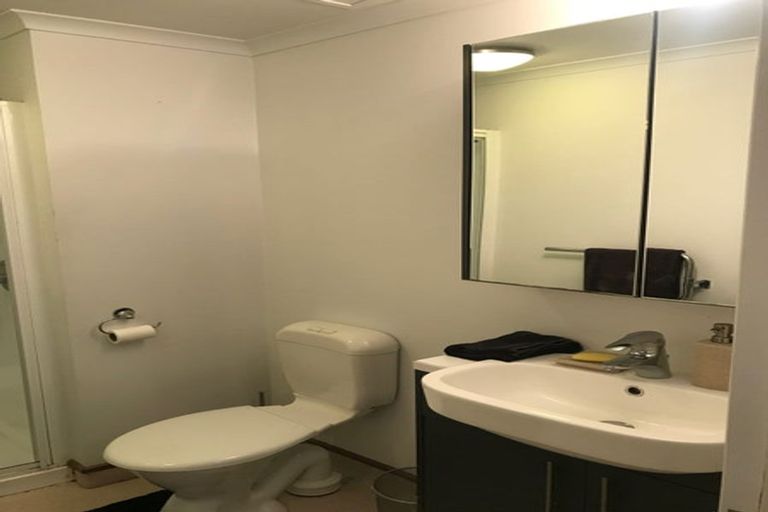 Photo of property in Monvie Apartments, 101/15 Holland Street, Te Aro, Wellington, 6011