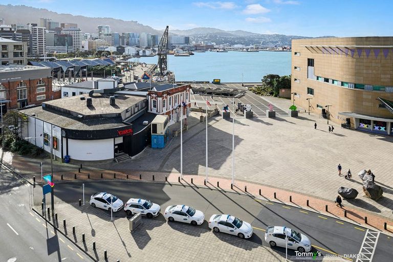 Photo of property in Portal Apartments, 7b/42 Cable Street, Te Aro, Wellington, 6011