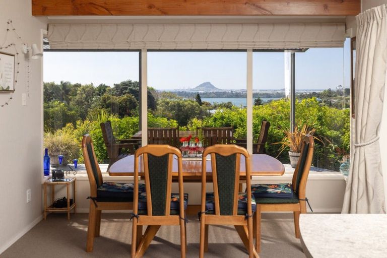 Photo of property in 91 Waikite Road, Welcome Bay, Tauranga, 3175