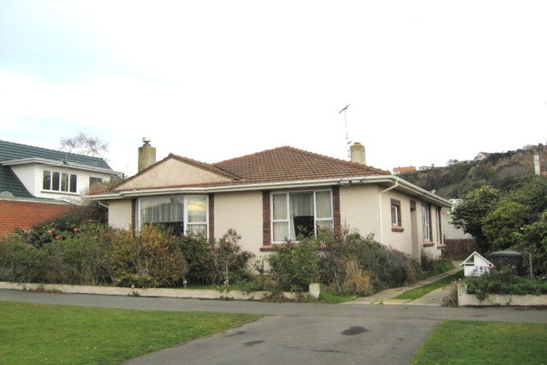 Photo of property in 182 Surrey Street, Saint Clair, Dunedin, 9012