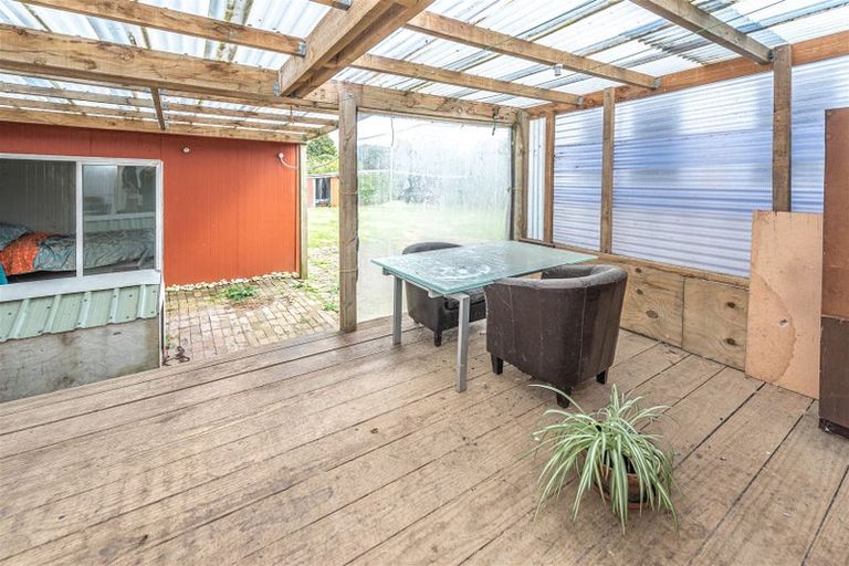 Photo of property in 21 Smith Street, Waverley, 4510