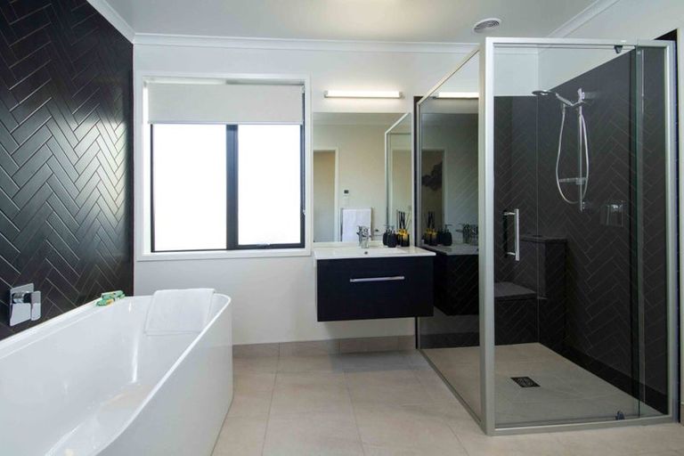 Photo of property in 22 Hitchen Road, Pokeno, 2402