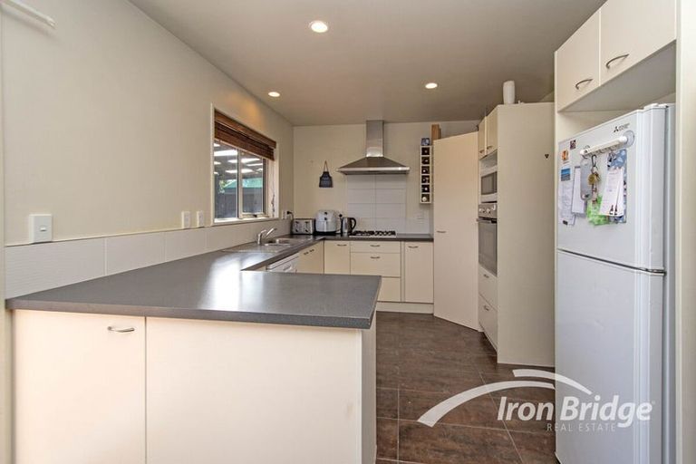Photo of property in 112 Bayswater Crescent, Bromley, Christchurch, 8062