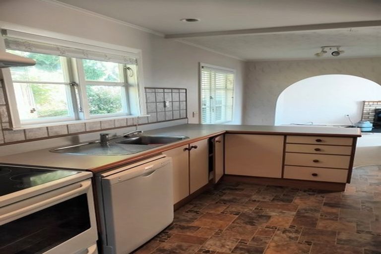 Photo of property in 161 Wellington Road, Wainuiomata, Lower Hutt, 5014