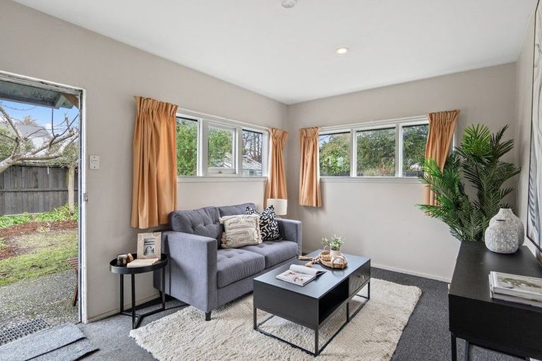 Photo of property in 8 Tosswill Road, Prebbleton, 7604