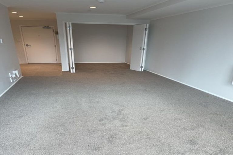 Photo of property in 7e/30 Westward Ho, Glen Eden, Auckland, 0602
