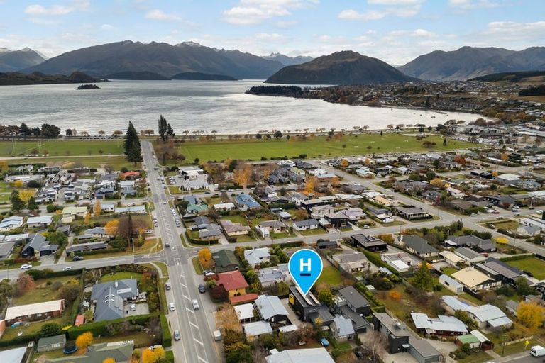 Photo of property in 74 Mcdougall Street, Wanaka, 9305