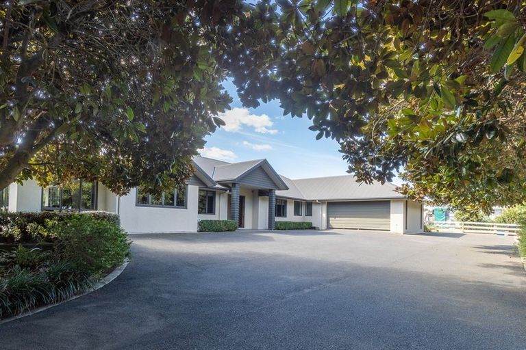 Photo of property in 104 Abergeldie Way, Cambridge, 3493