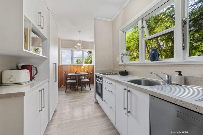 Photo of property in 55 Kinghorne Street, Strathmore Park, Wellington, 6022