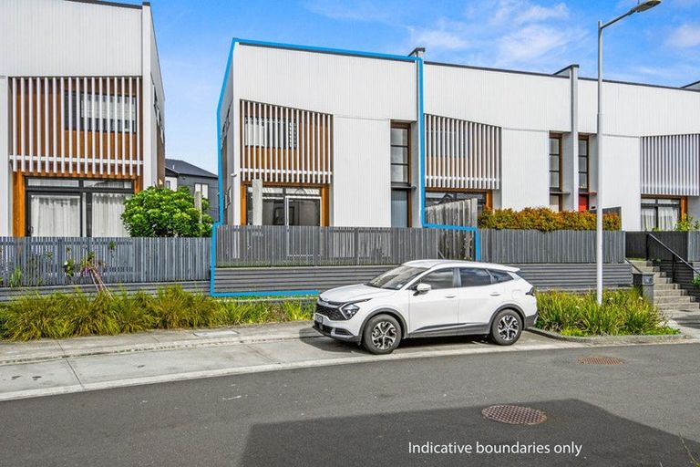 Photo of property in 11 Frank Gill Road, Hobsonville, Auckland, 0616