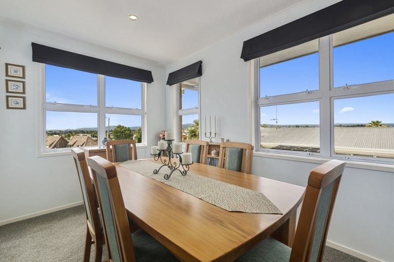 Photo of property in 24 Highfield Crescent, Brookfield, Tauranga, 3110