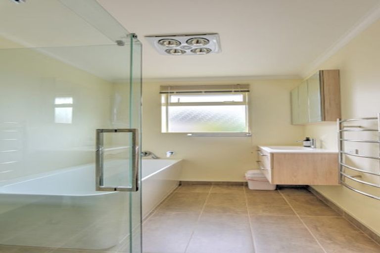 Photo of property in 17b Albany Street, Gore, 9710