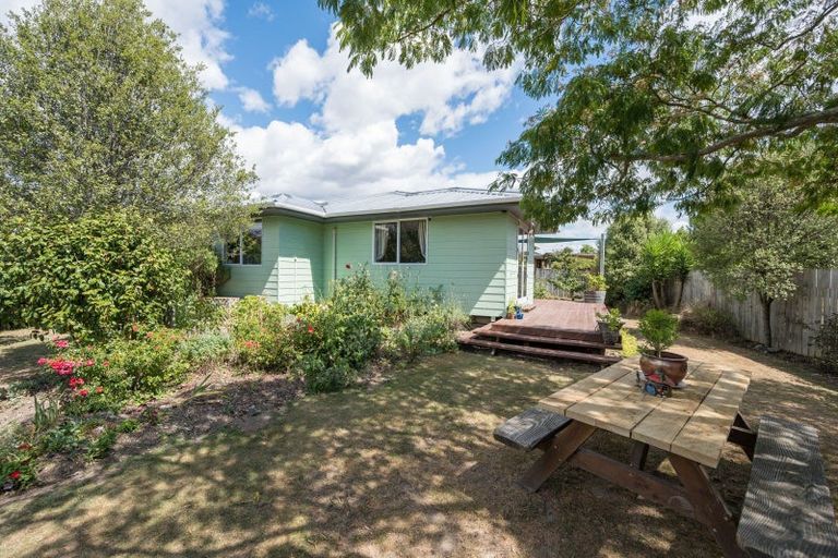 Photo of property in 2 Franklyn Close, Wakefield, 7025