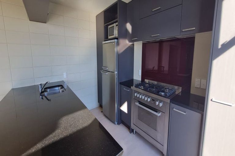 Photo of property in 39 Robieson Street, Roseneath, Wellington, 6011