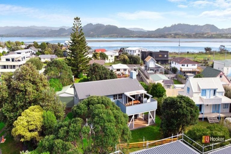 Photo of property in 19 Wakanoi Place, Bowentown, Waihi Beach, 3177