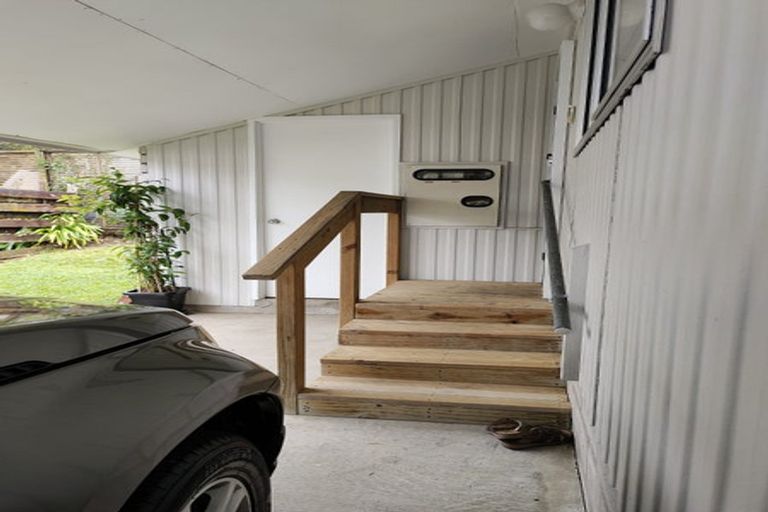 Photo of property in 1/27 Brandon Road, Glen Eden, Auckland, 0602