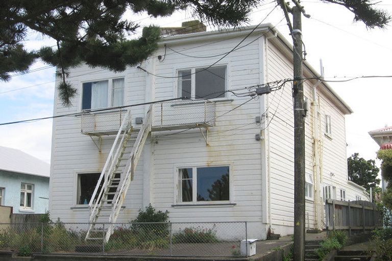 Photo of property in 10-12 Lavaud Street, Berhampore, Wellington, 6023