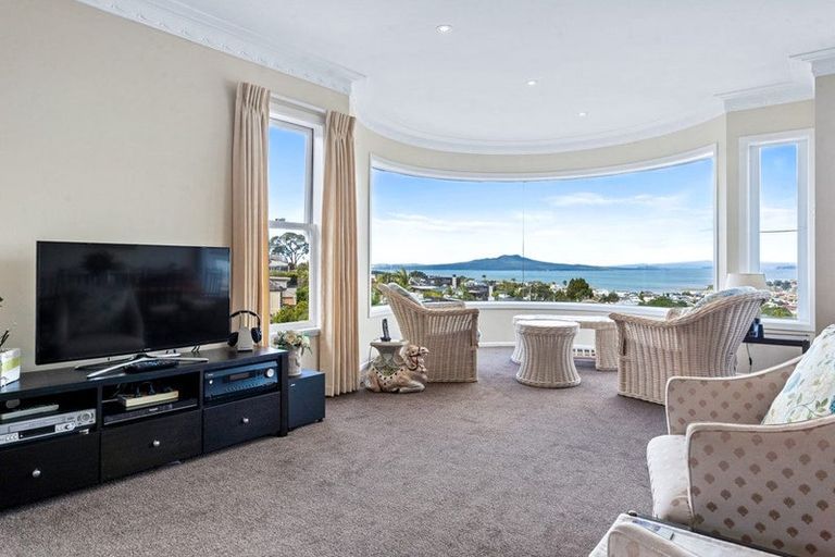 Photo of property in 3 Castor Bay Road, Castor Bay, Auckland, 0620