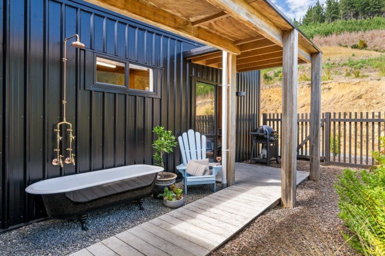 Photo of property in 1424 Queen Charlotte Drive, Linkwater, 7281