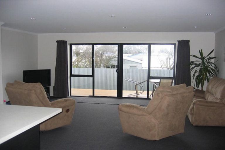 Photo of property in 32 Cargill Street, Waikiwi, Invercargill, 9810