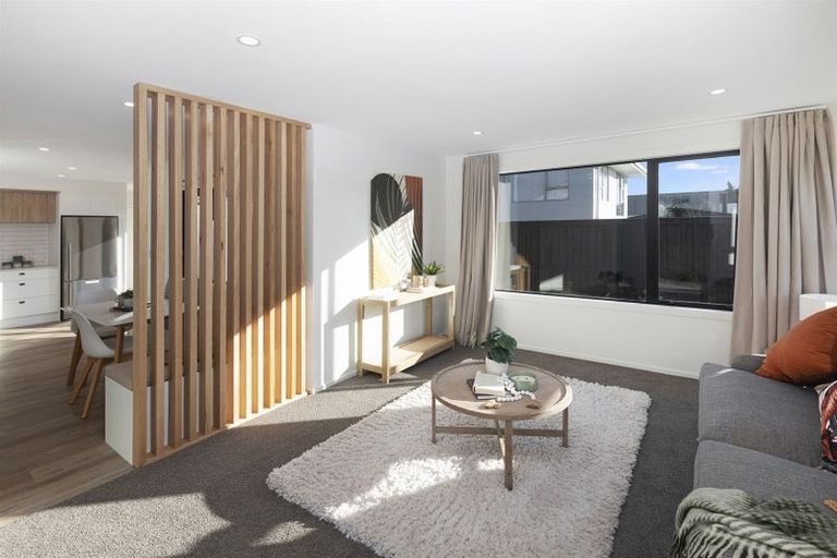 Photo of property in 163a Marine Parade, New Brighton, Christchurch, 8083