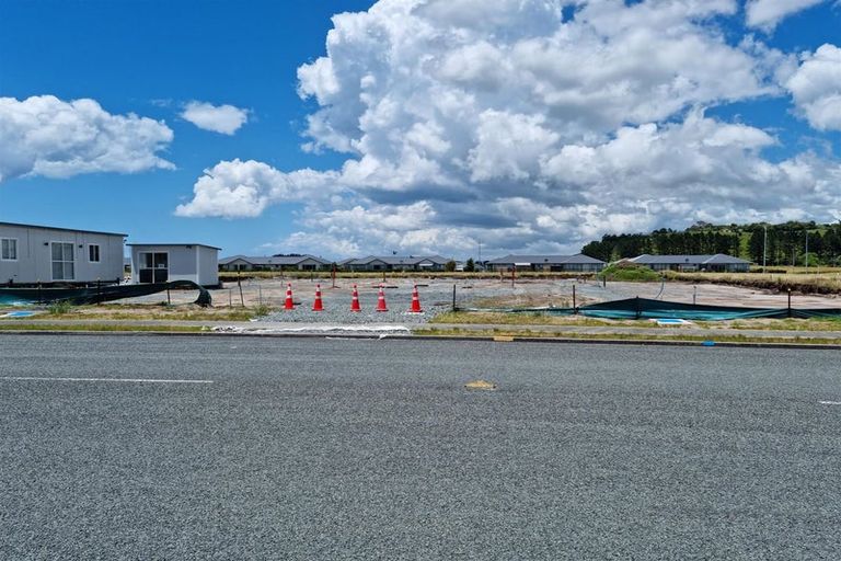 Photo of property in 21 Kitepai Street, Ruakaka, 0171