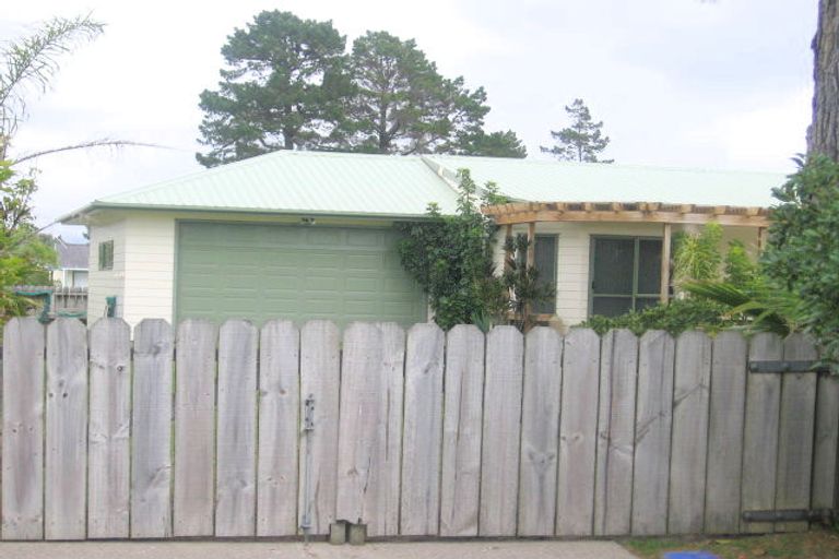 Photo of property in 113 Cordyline Crescent, Matarangi, Whitianga, 3592