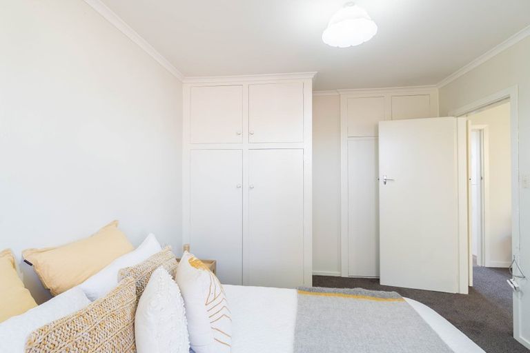 Photo of property in 3/225 Edgeware Road, Edgeware, Christchurch, 8013