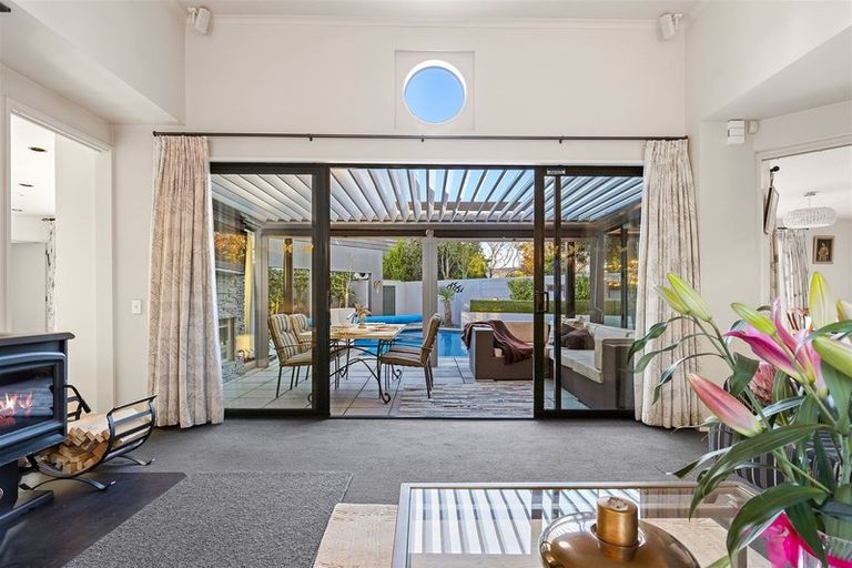 Photo of property in 8 Harrods Court, Ilam, Christchurch, 8053