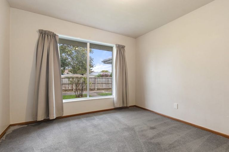 Photo of property in 5 Kawau Crescent, Bromley, Christchurch, 8062
