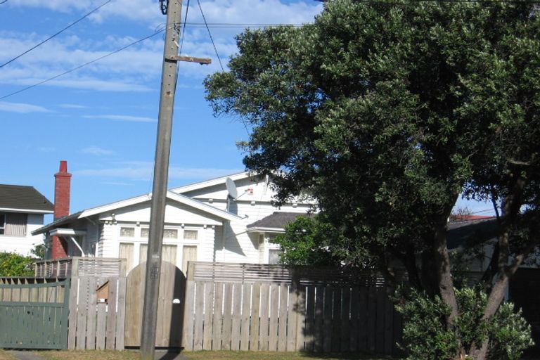 Photo of property in 94 Miramar Avenue, Miramar, Wellington, 6022