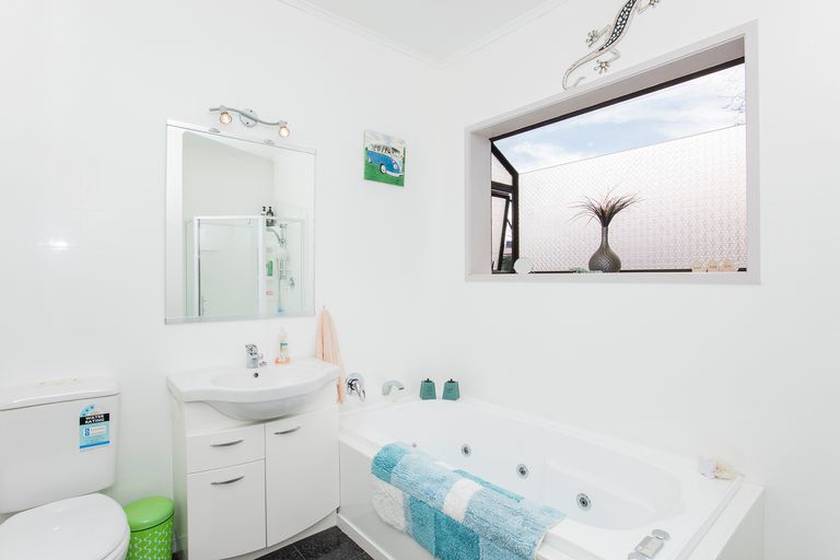 Photo of property in 235 Stout Street, Mangapapa, Gisborne, 4010