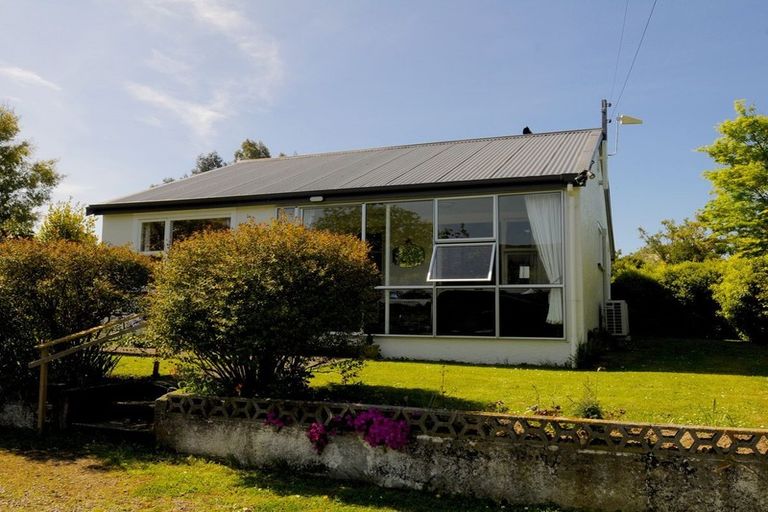 Photo of property in 104 Mill Road, Waimate, 7978