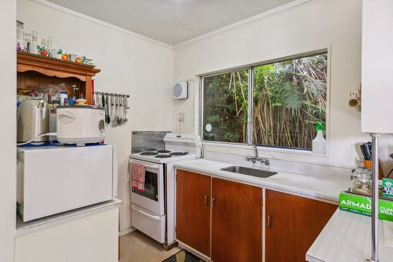 Photo of property in 46 Winston Street, Crofton Downs, Wellington, 6035