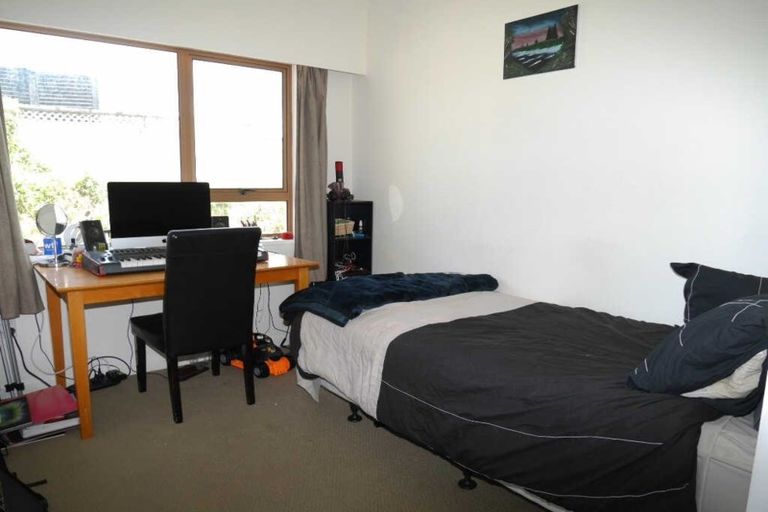 Photo of property in 16 Island View Terrace, Waikanae Beach, Waikanae, 5036