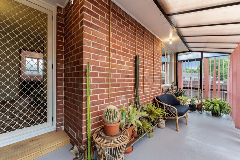 Photo of property in 64 Eureka Street, Aranui, Christchurch, 8061