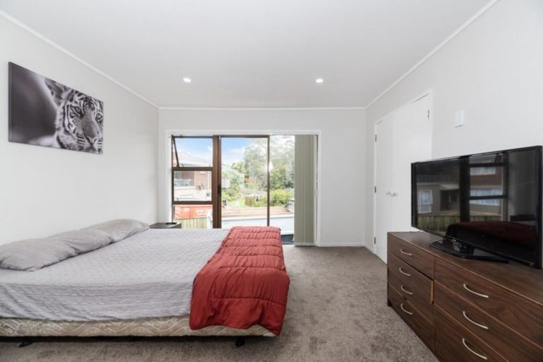 Photo of property in 17 Lochinver Road, Papatoetoe, Auckland, 2025