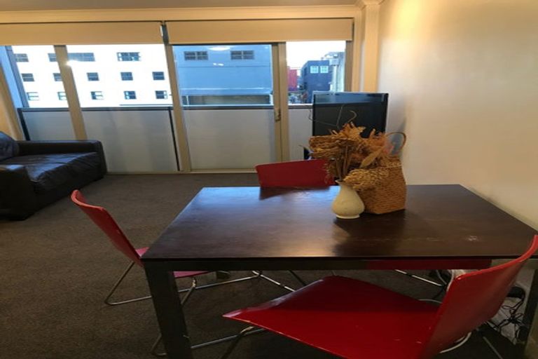 Photo of property in Monvie Apartments, 101/15 Holland Street, Te Aro, Wellington, 6011