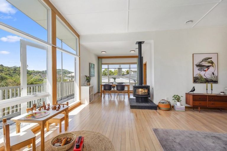 Photo of property in 62 Spencer Street, Crofton Downs, Wellington, 6035