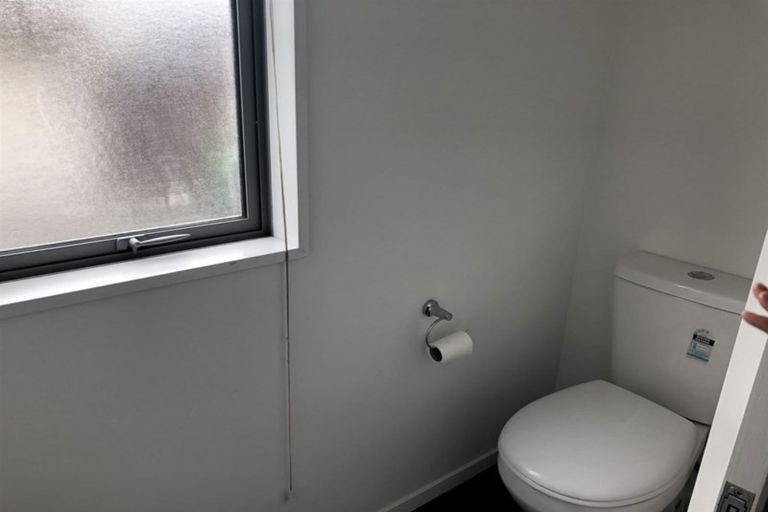 Photo of property in 2/65 Kuaka Crescent, Bromley, Christchurch, 8062