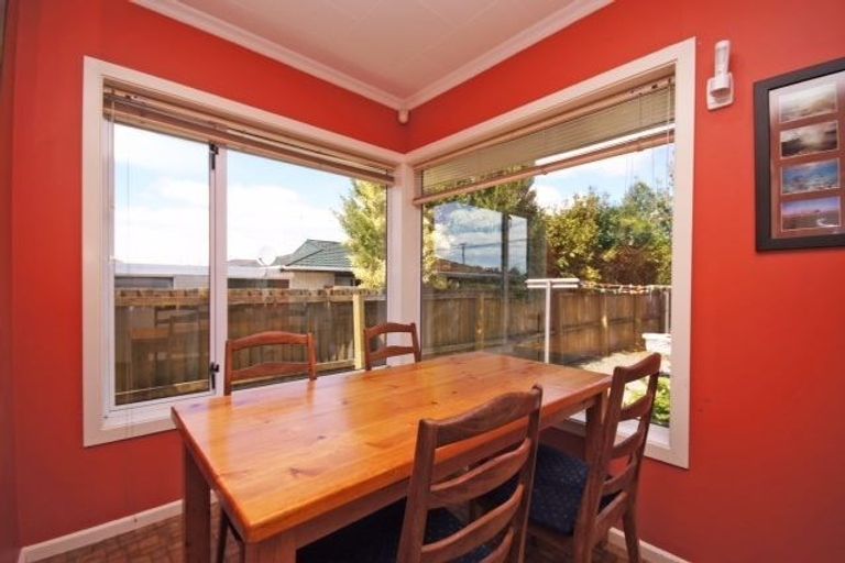 Photo of property in 40 Mooray Avenue, Bishopdale, Christchurch, 8053