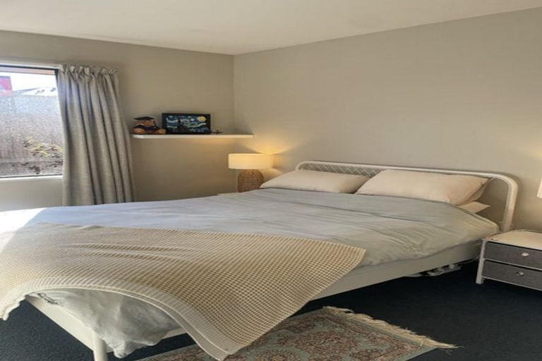 Photo of property in 61 Parade Court, Addington, Christchurch, 8024