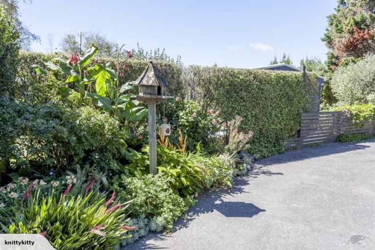 Photo of property in 3 Michelle Lane, Hahei, Whitianga, 3591