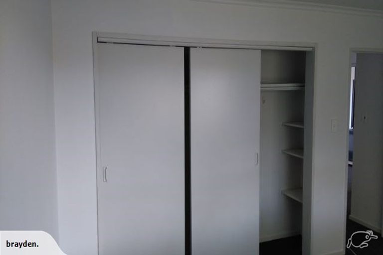 Photo of property in 3 Bryce Place, Kelvin Grove, Palmerston North, 4414