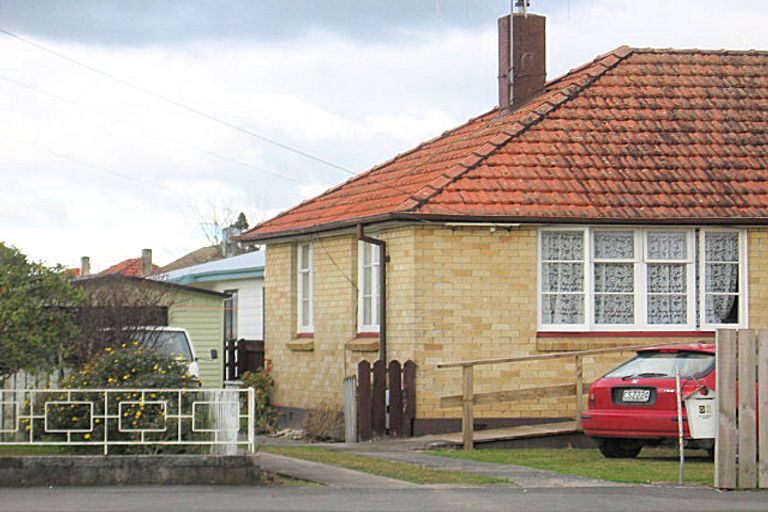 Photo of property in 54 Normandy Avenue, Melville, Hamilton, 3206