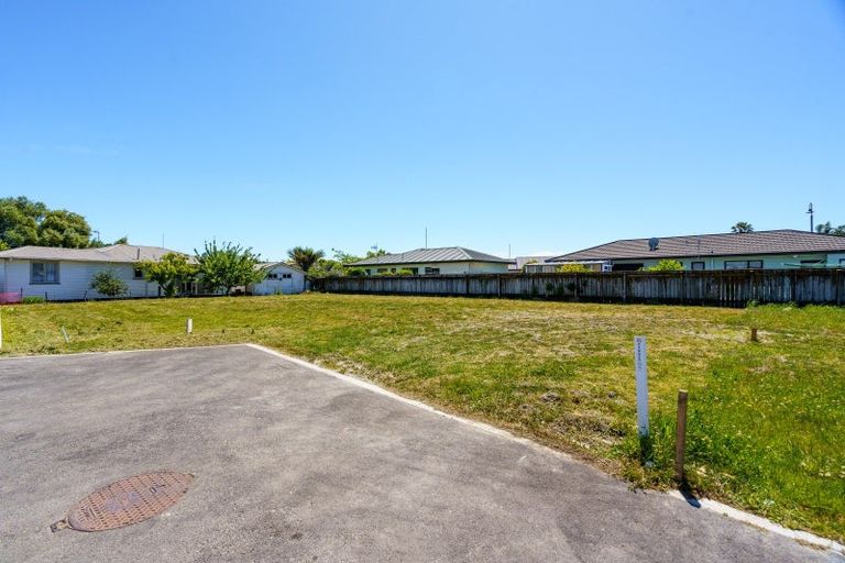 Photo of property in 25 George Yee Place, Taradale, Napier, 4112