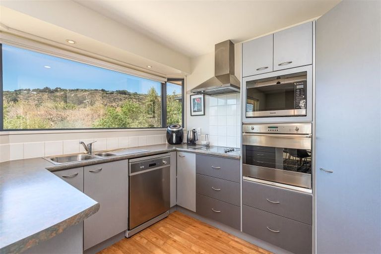 Photo of property in 19 Hamlet Lane, Heathcote Valley, Christchurch, 8022