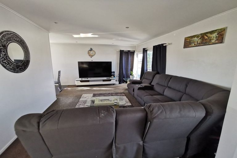 Photo of property in 63 Greenmeadows Avenue, Manurewa East, Auckland, 2102